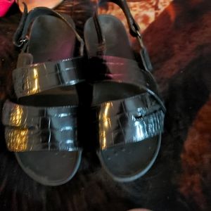 Sandals like new